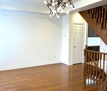 For Lease - 17 Earnshaw Drive, Markham, Ontario - Photo 3