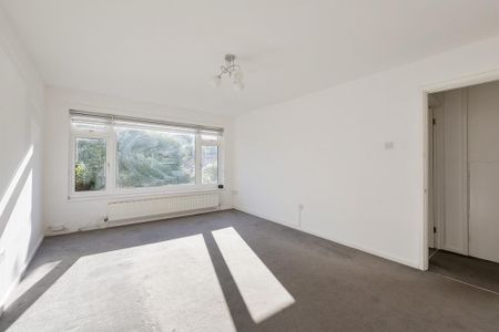 2 bedroom maisonette to rent - Photo 2