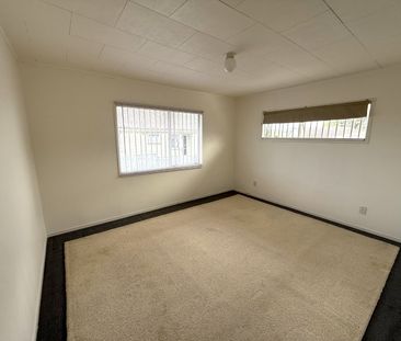 A Fresh New Look in a Prime Location! - Photo 3