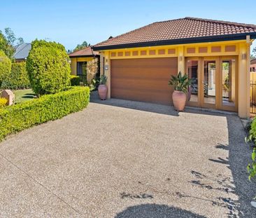 Spacious Family Home with Pool & Separate Living Option - Photo 2