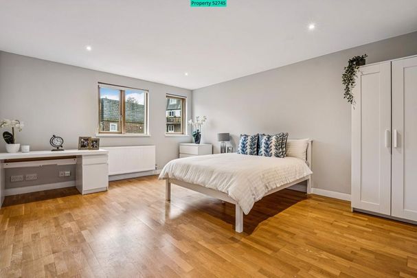 6 bedroom end of terrace house to rent - Photo 1