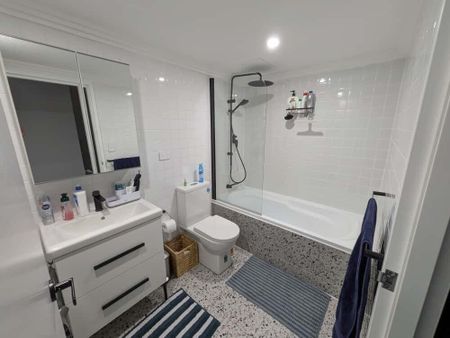 Erskineville - Photo 2