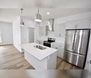 Chappelle 3 Bed 2.5 Bath Home For Rent SW Edmonton - Photo 6