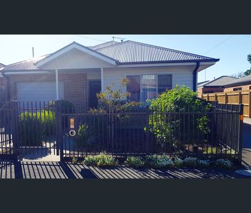 5/2 Vivian Street, Belmont, Vic 3216 - Photo 3