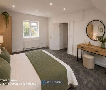 4 bedroom semi-detached house to rent - Photo 6