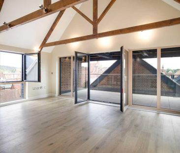 3 bedroom penthouse to rent - Photo 3