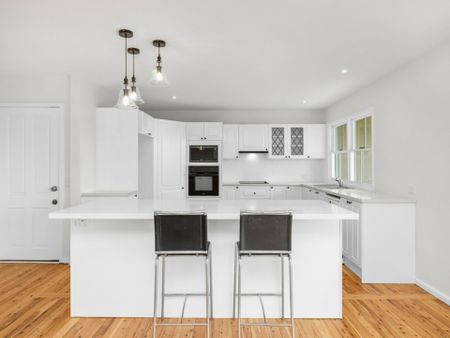 Stunning Views, Stunning Home - Photo 5