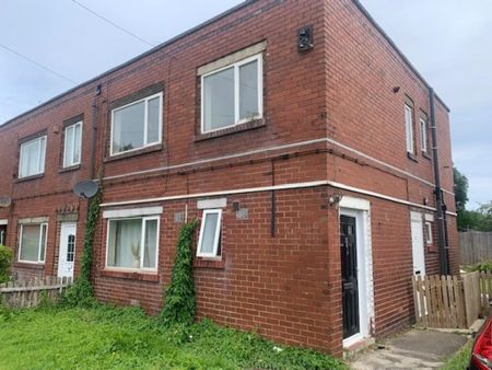 2 bedroom flat to rent - Photo 4