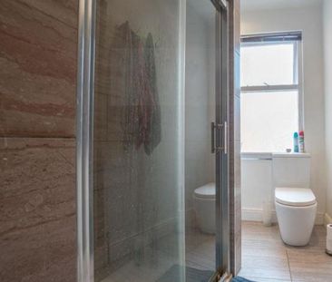 4 bedroom terraced house to rent - Photo 1