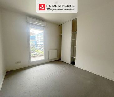 À Vélizy-Villacoublay / À louer appartement 3 pièces - Photo 2