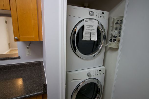 For Lease - 650 Lawrence Avenue Unit# 402, Toronto, Ontario - Photo 1