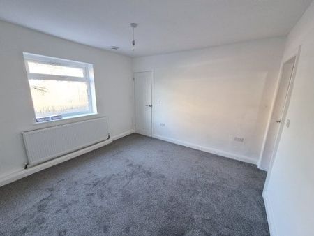 Church Lane, Coalville, LE67 - Photo 3