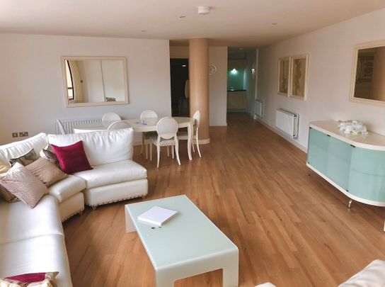 3 bedroom penthouse to rent - Photo 1