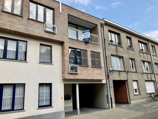 Prachtig appartement met 2 slaapkamers en garage. - Foto 1