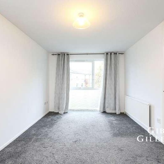 Cranston Close, Ickenham, Middlesex, UB10 - Photo 1