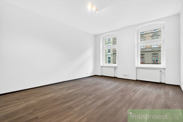 Duże mieszkanie w centrum! - Zdjęcie 1