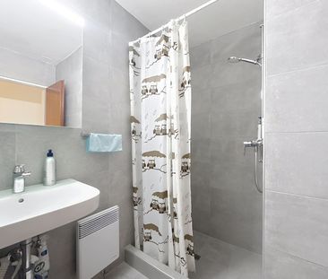 4½ PIÈCES - Au calme avec un balcon - Photo 3