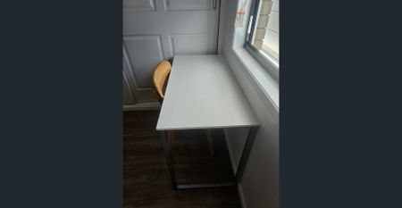 Fully Furnished Self-Contained Granny Flat - Photo 2