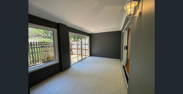 THREE BEDROOM APARTMENT IN PRIME LOCATION - Photo 1