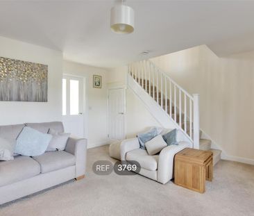 3 bedroom semi-detached house to rent - Photo 4