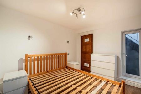 Cleveland Street - Photo 4