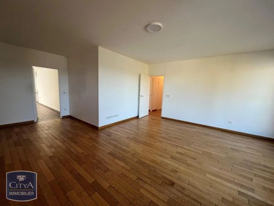 Appartement à louer 4 pièces 111.75m² - Photo 1