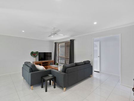 Great location plus 6x6 Shed & 6x6 Carport - Photo 2