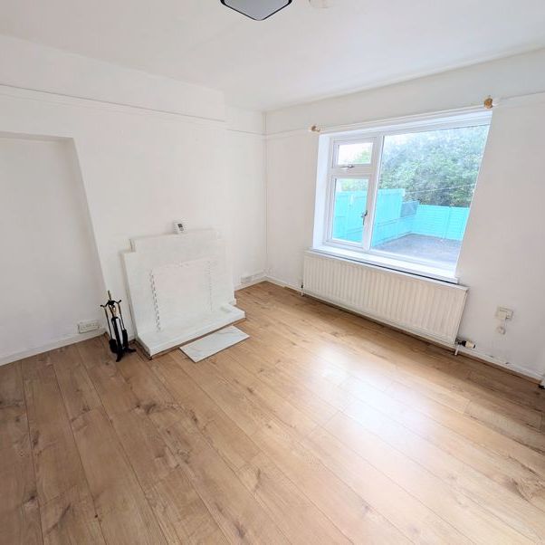 Mount Pleasant, Middletown, Welshpool, SY21 8DH - Photo 1