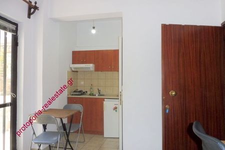 Studio/Γκαρσονιέρα για ενοικίαση - Λαμία, - Φωτογραφία 4