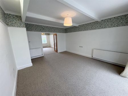 2 bedroom bungalow to rent - Photo 3