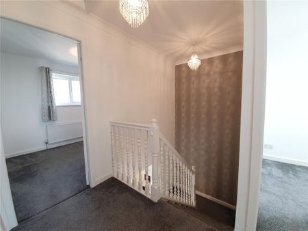 4 bedroom detached house to rent - Photo 5