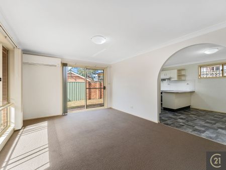 Spacious 3-Bedroom Villa in Revesby – Comfort&comma; Convenience & Single Garage&excl; - Photo 3
