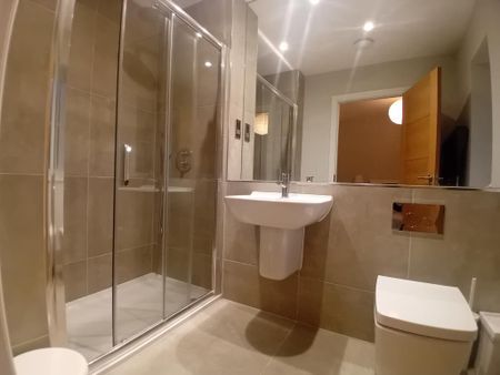 3 bedroom end of terrace house to rent - Photo 5