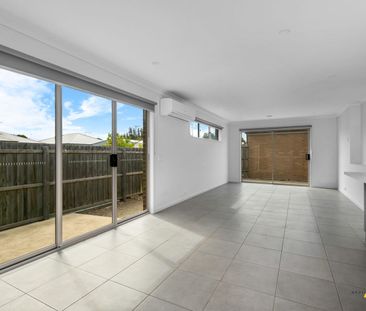 Modern unit in quiet pocket of St Leonards - Photo 1