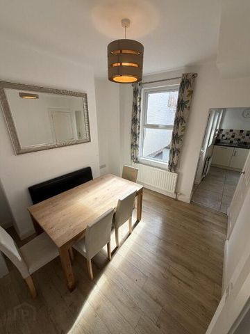 57 Sandhurst Drive, Belfast, BT9 5AZ - Photo 2