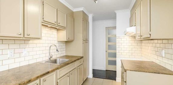 4 1/2 situé a Charlesbourg - Photo 2