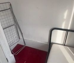 Room in a Shared House, Glenny Road, IG11 - Photo 2