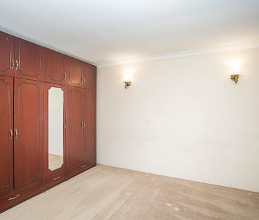 Peaceful Living in a Prime Waterford Pocket - Photo 3