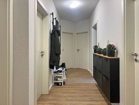 Energetisch hochwertig: Oberwohnung mit Balkon und einer Einbauküche in zentraler Lage von Remels - Foto 5