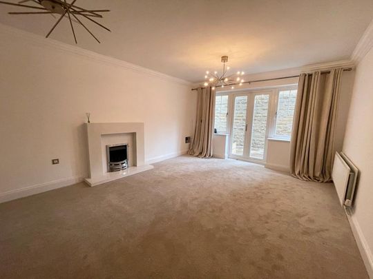 4 bedroom detached house to rent - Photo 1