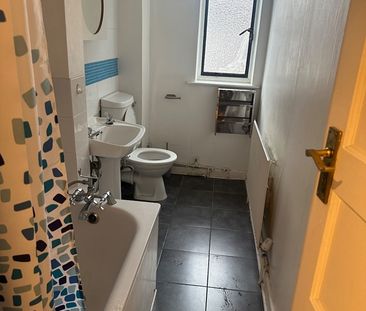 1 Bed Flat, London, SW2 - Photo 6