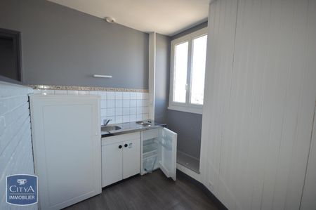 Location Appartement 2 pièces 45m² CHOLET 49300 - Photo 2