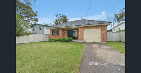 FRESHLY UPDATED HOME IN A QUIET SANCTUARY POINT LOCATION - Photo 5