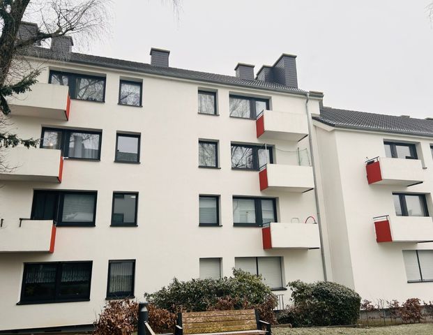 "Einziehen und sich wohlfühlen" 3 Zimmer Wohnung mit Balkon in Dortmund Hörde - Photo 1