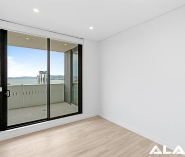 Level 18 | Three Bedroom in Gosford's Newest Address - Photo 6