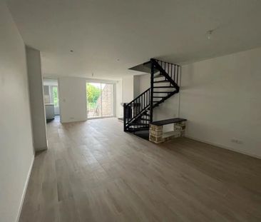 Location Maison 4 pièces 79 m2 à Fontenay-le-Comte - Photo 1