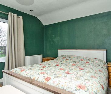 2 bedroom semi-detached house to rent - Photo 6