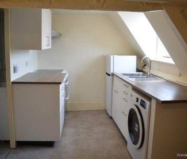 1 bedroom property to rent in Swindon - Photo 1