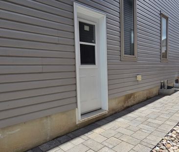 For Lease - 21-B Hancock Crescent Unit# Basement, Kawartha Lakes, O... - Photo 1