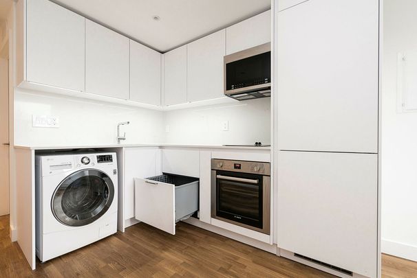 798 Richmond Street West - Photo 1